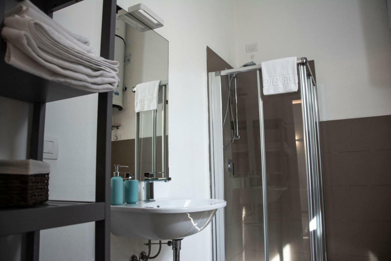 Residenza La Torre Apartment Мантова Екстериор снимка