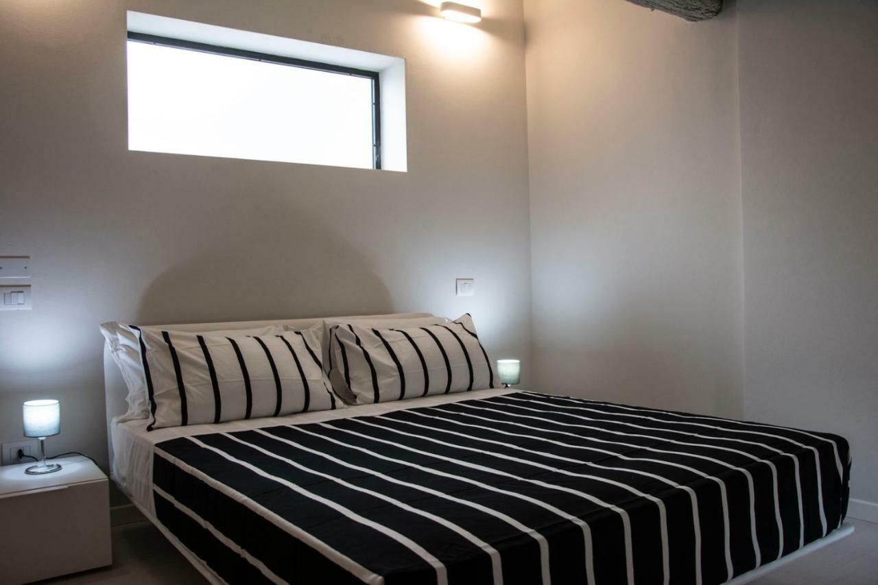 Residenza La Torre Apartment Мантова Екстериор снимка